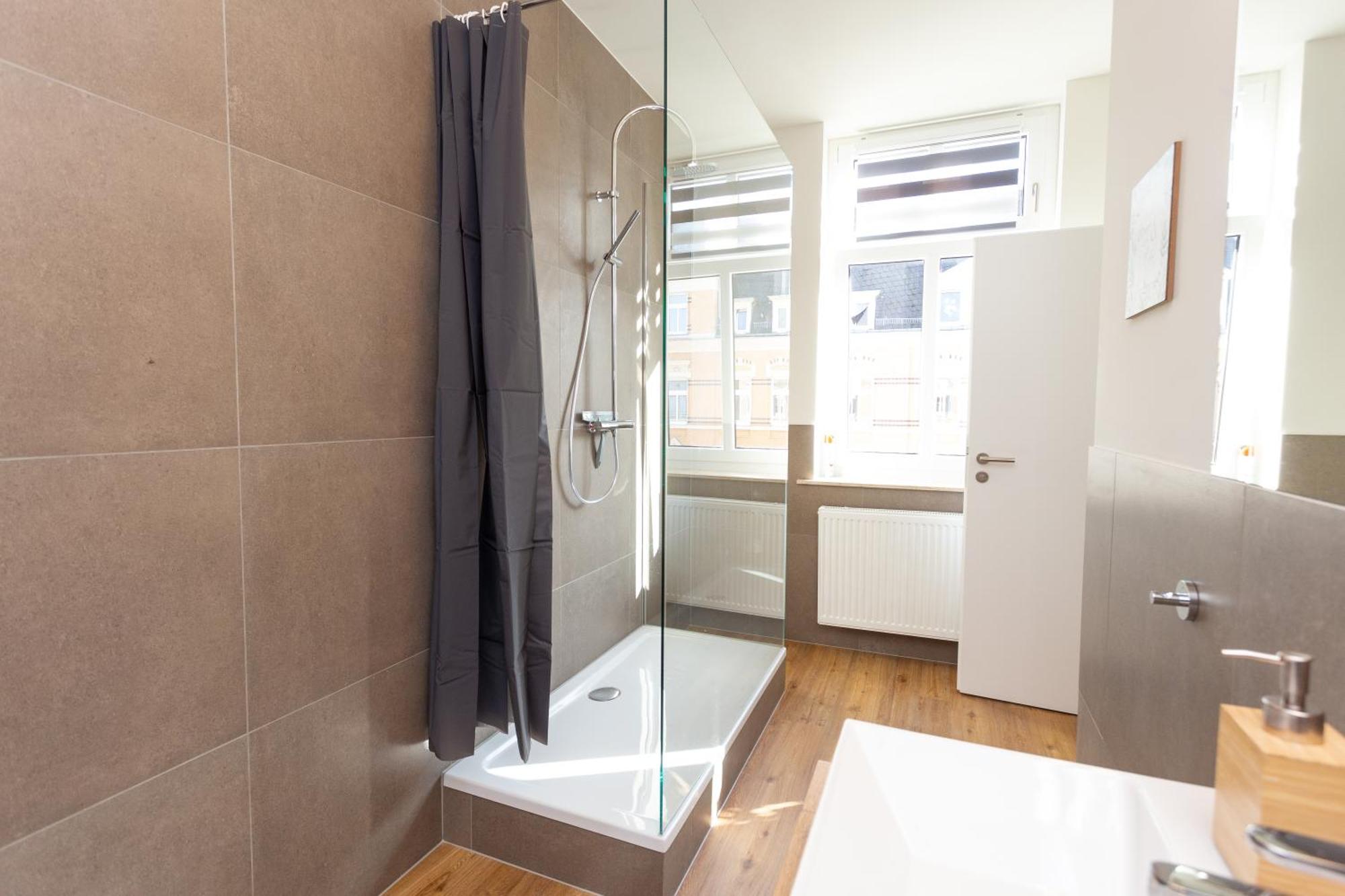 Fullhouse - Zwickau - F45 Apartments - Smarttv - Nespresso Exterior photo